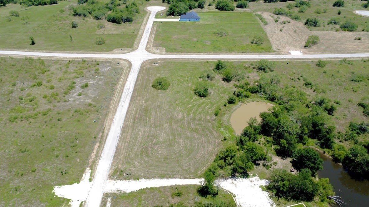 1.25 acres in Navarro County - photo 5