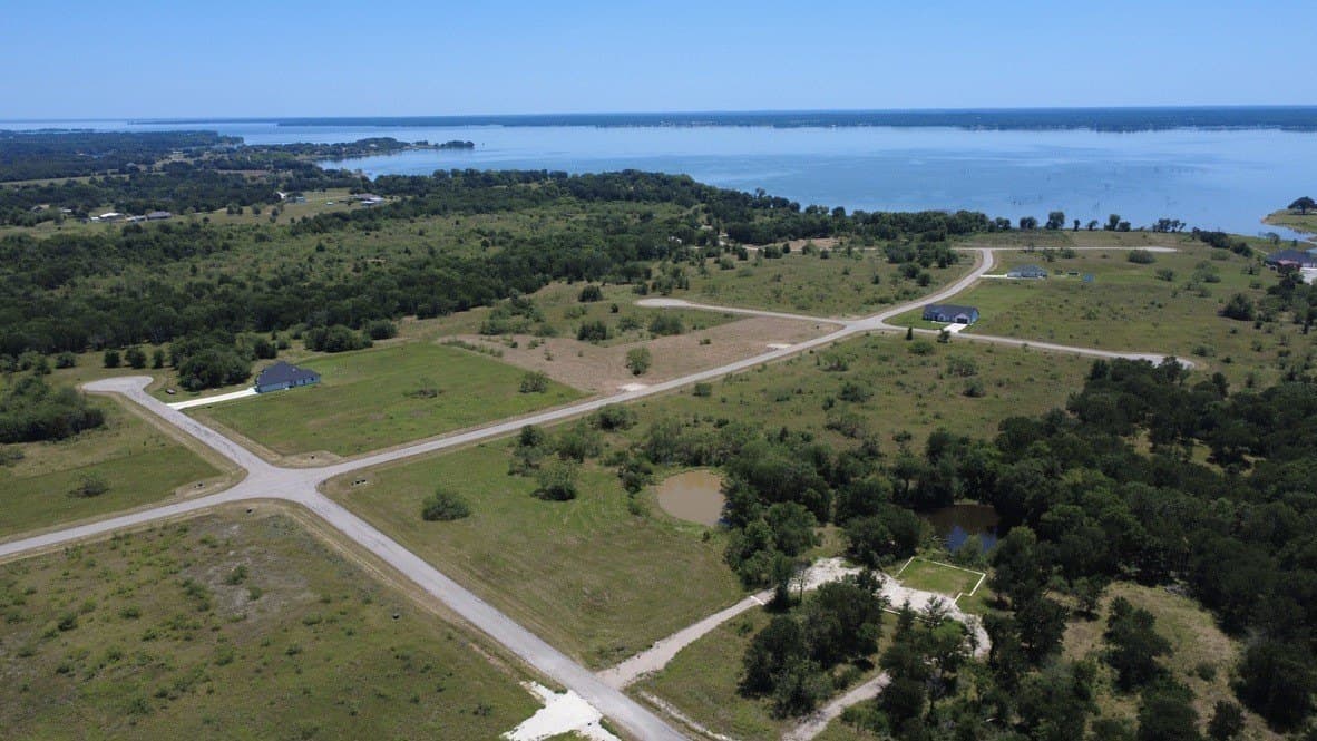 1.25 acres in Navarro County - photo 14