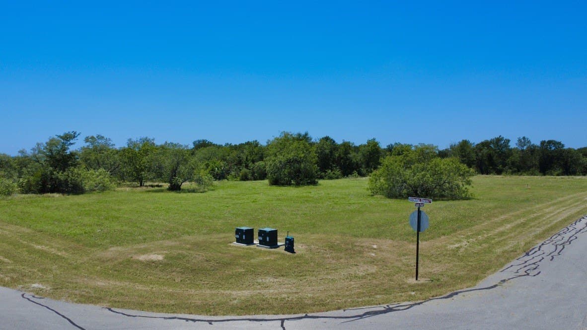 1.25 acres in Navarro County - photo 13