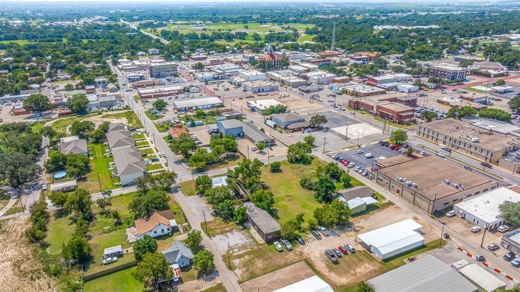 0.5 acres in Erath County gallery image 3