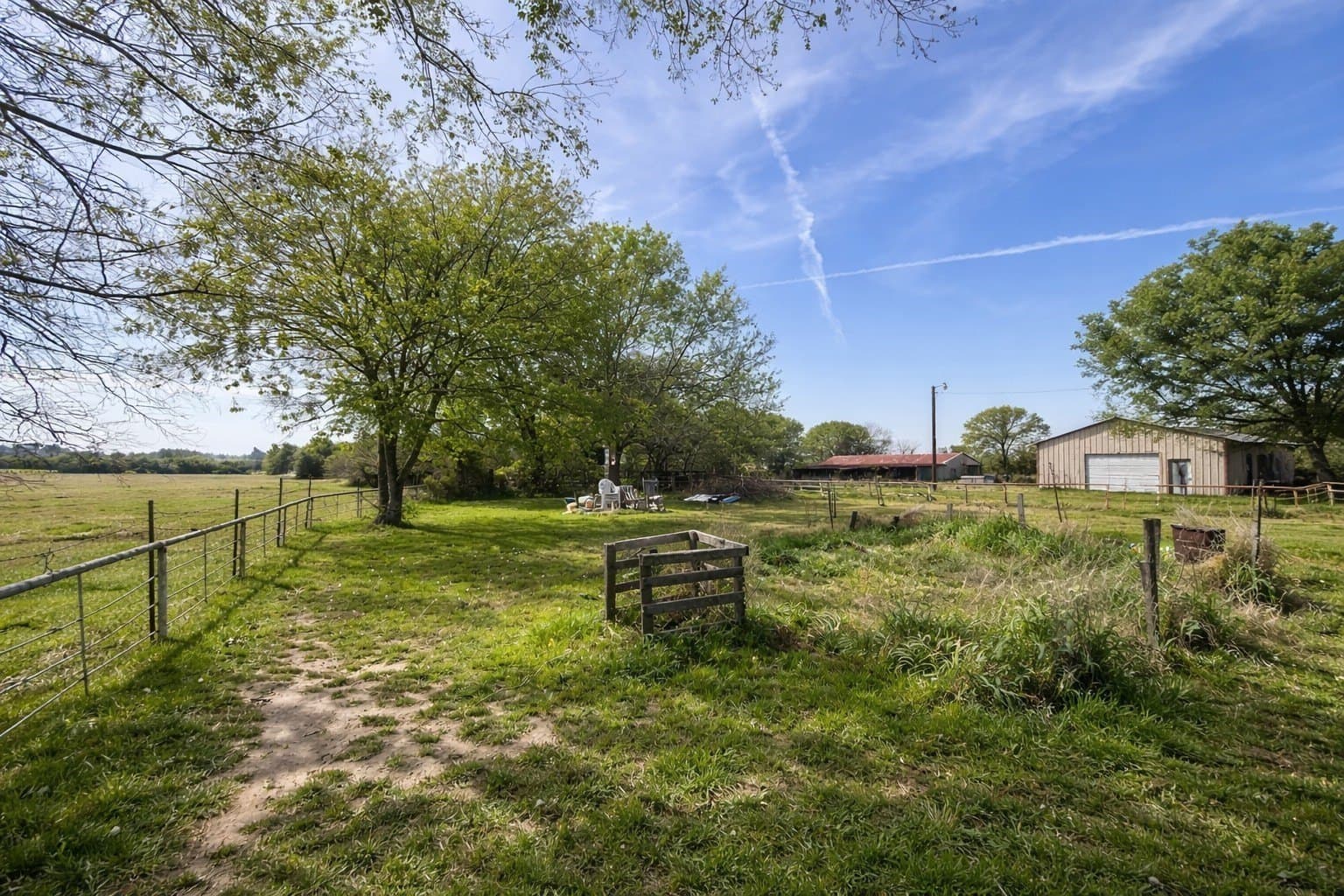 374 acres in Henderson County gallery image 4