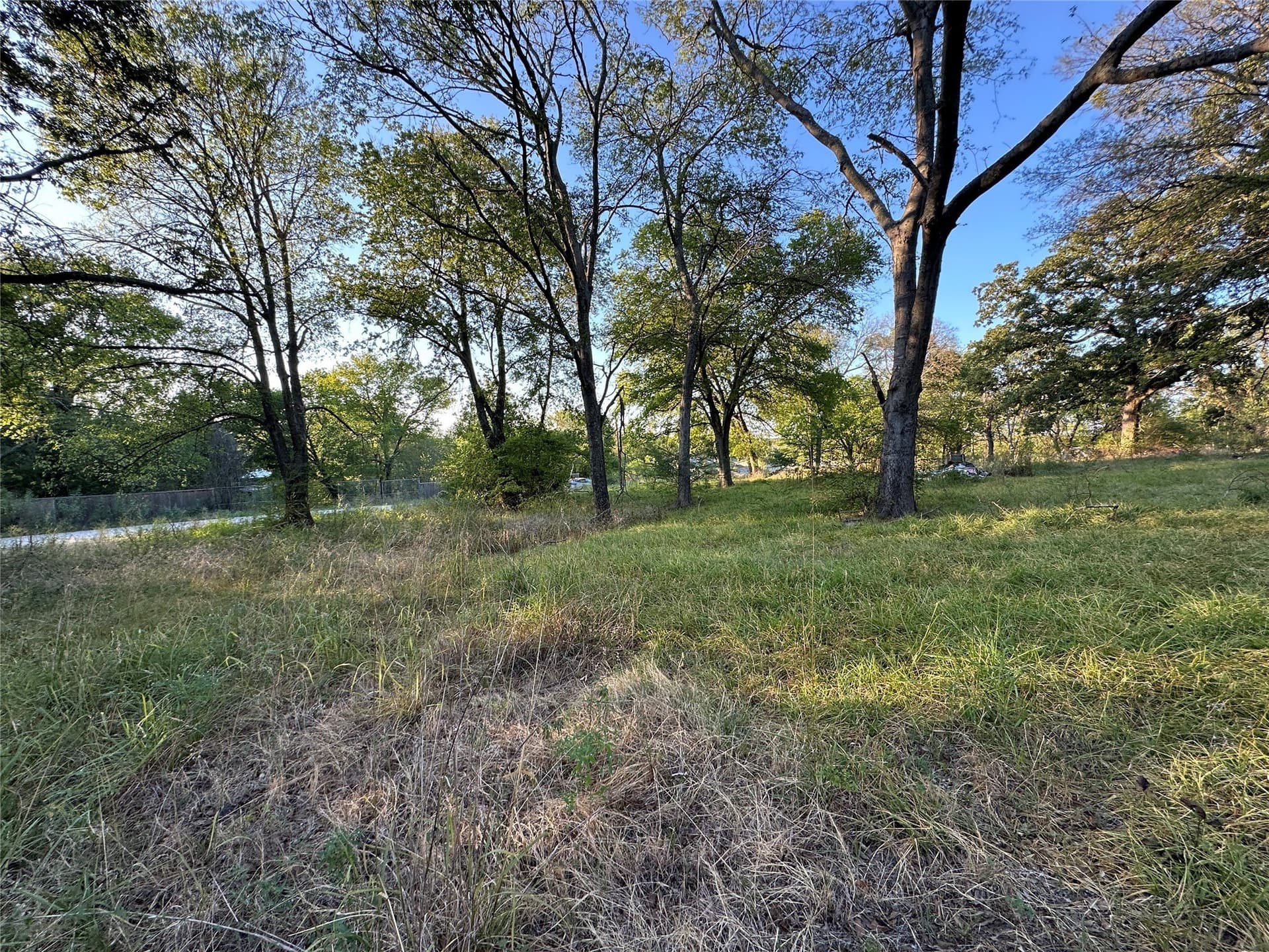 2.2 acres in Hunt County - photo 22
