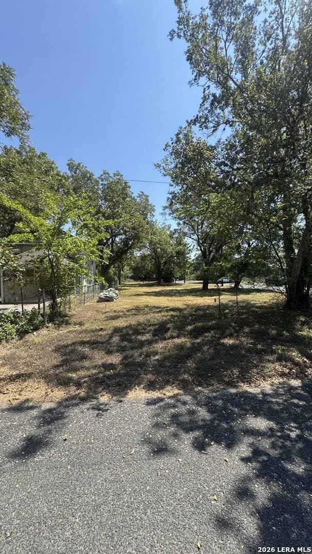 0.17 acres in Kendall County - photo 4