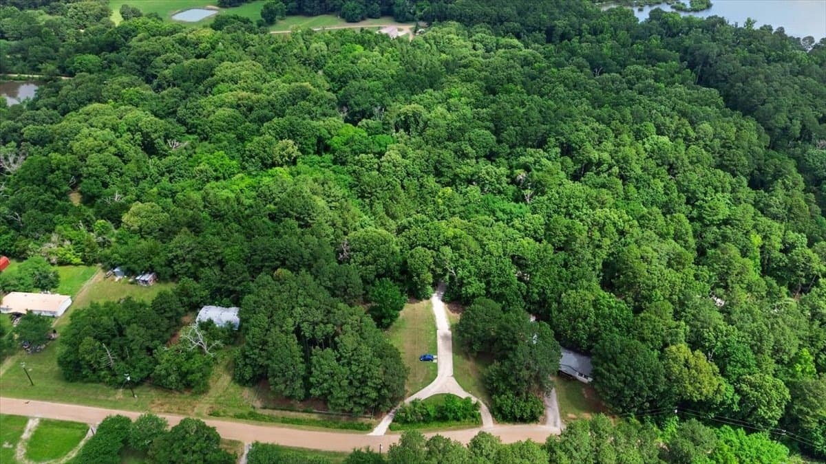 26.05 acres in Henderson County - photo 36
