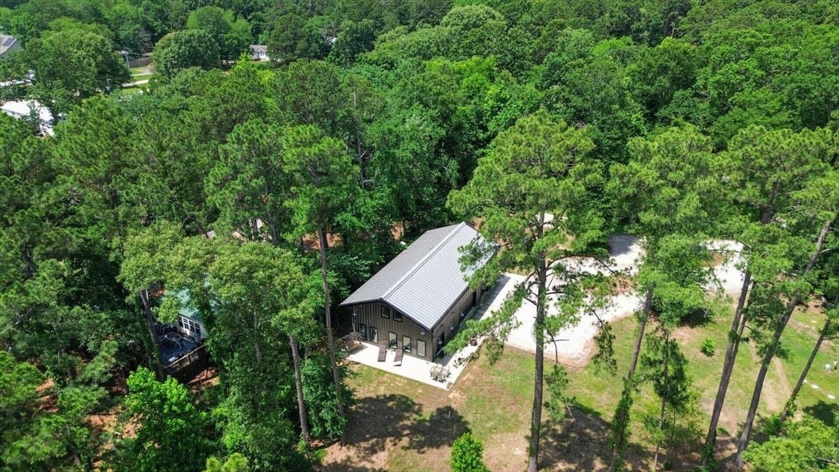 26.05 acres in Henderson County - photo 9
