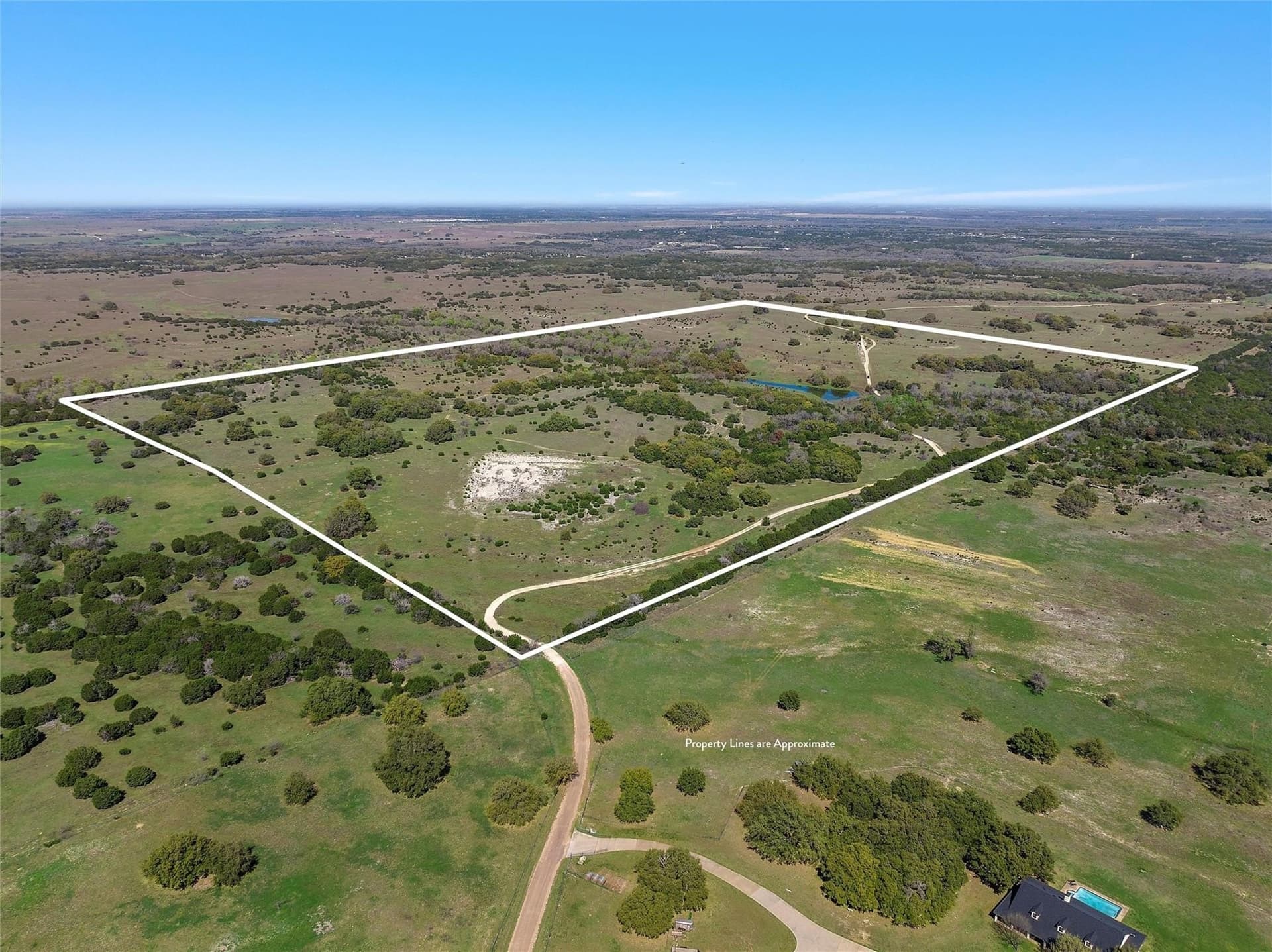 252 acres in McLennan County - photo 2
