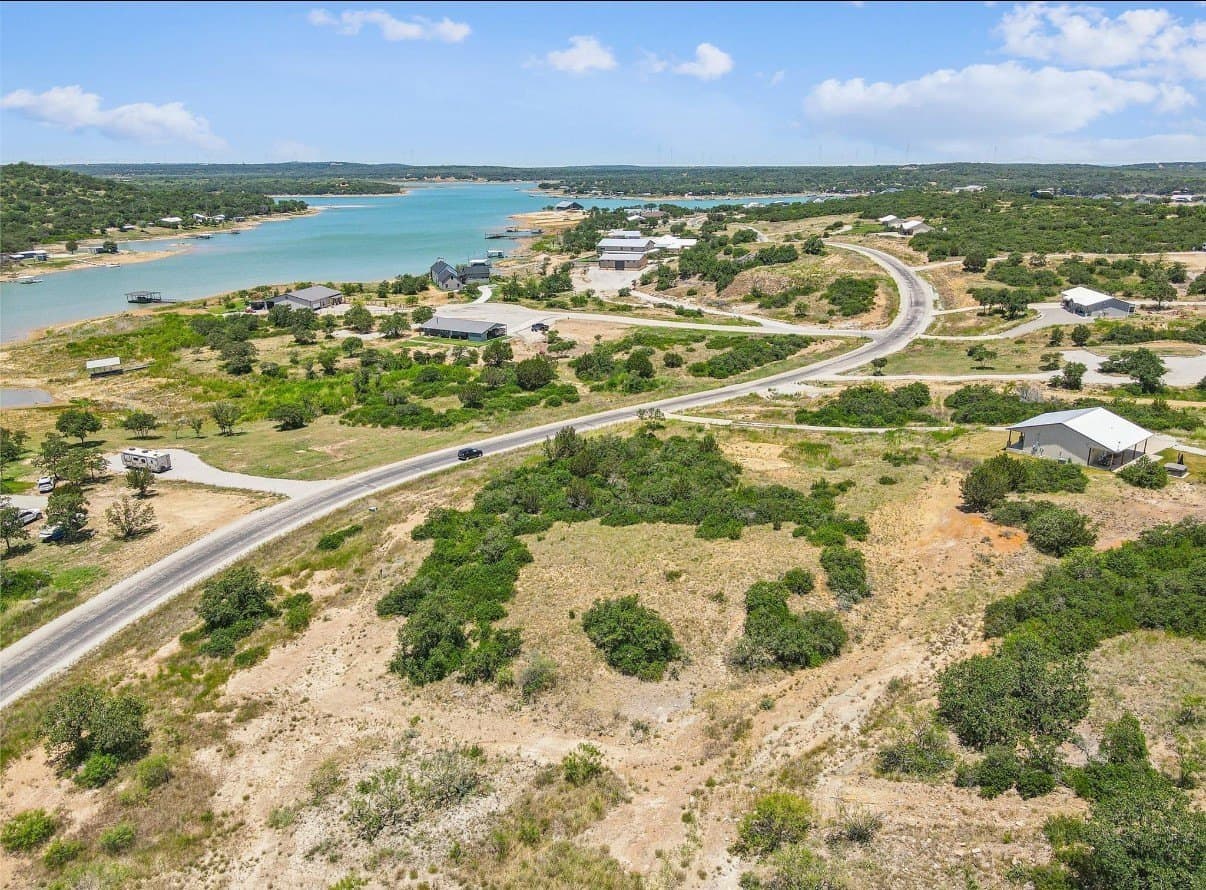 0.84 acres in Eastland County - photo 2