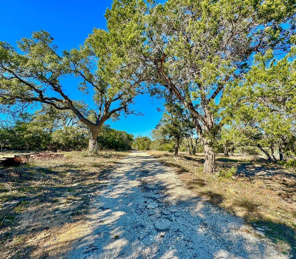 23.26 acres in Hays County - photo 6