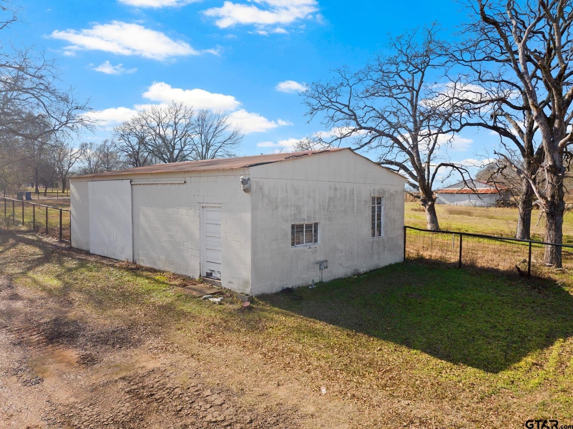 33.84 acres in Titus County - photo 28