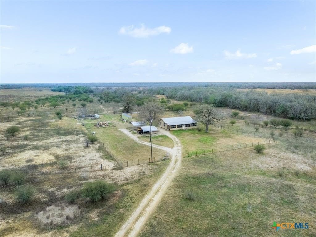44.97 acres in Gonzales County - photo 42