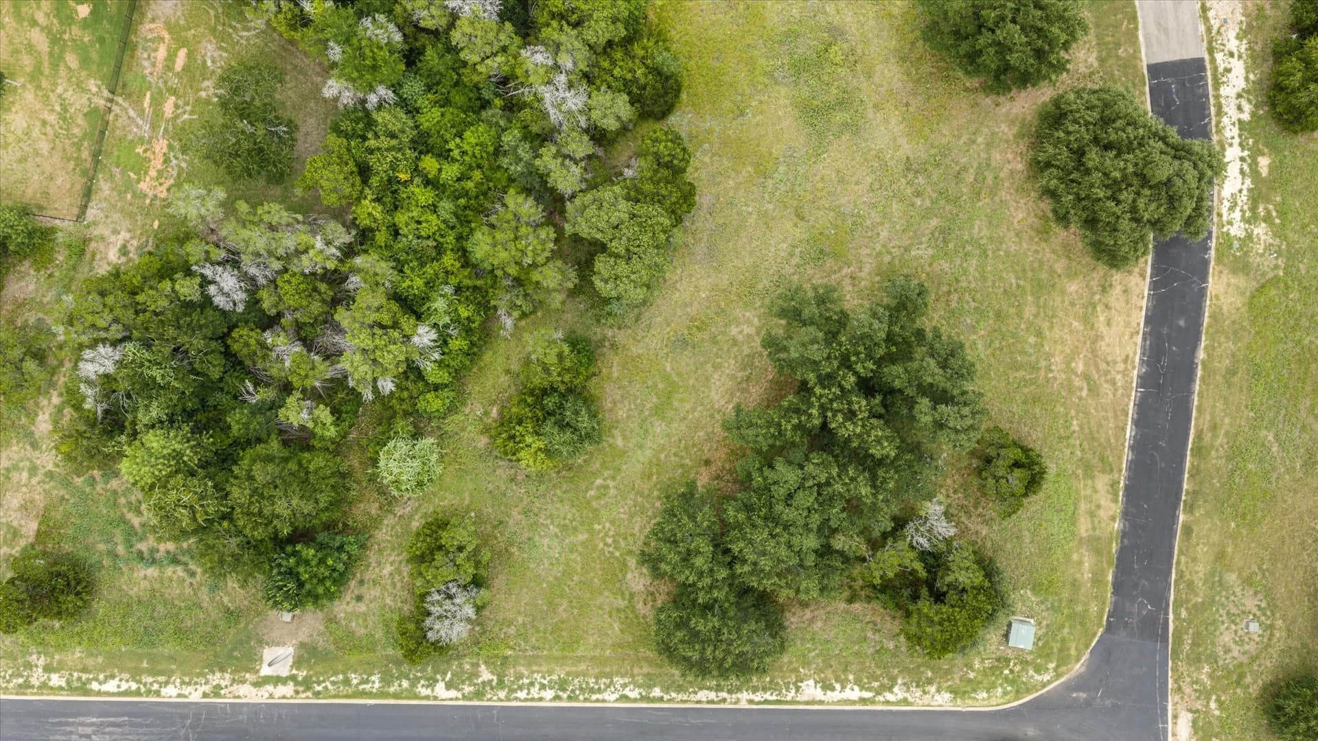 0.63 acres in Johnson County - photo 12