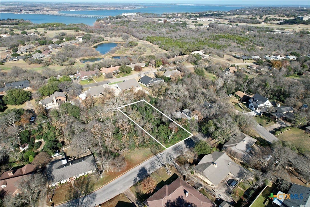 0.4 acres in McLennan County gallery image 3