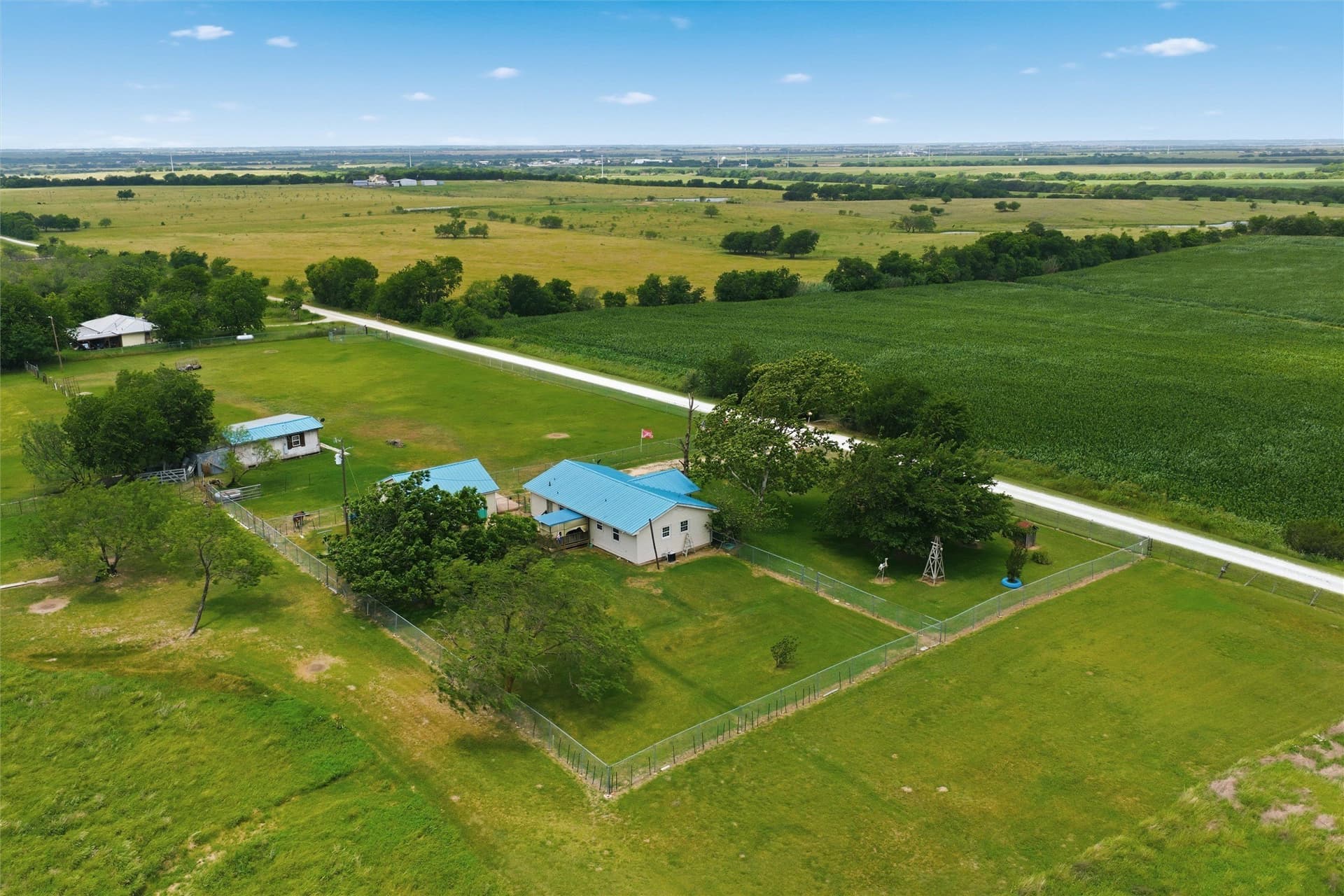 46.29 acres in Hill County - photo 6