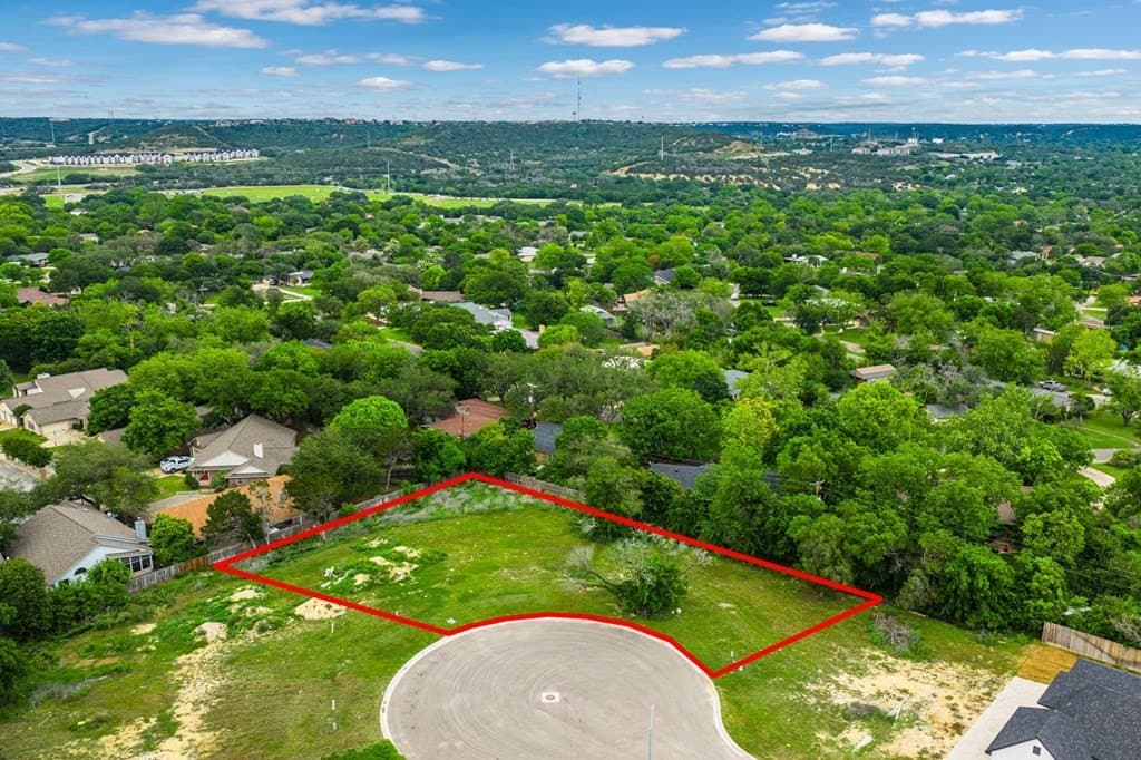0.59 acres in Kerr County gallery image 2