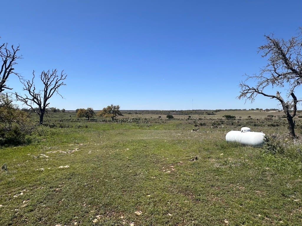 12 acres in Gillespie County gallery image 4
