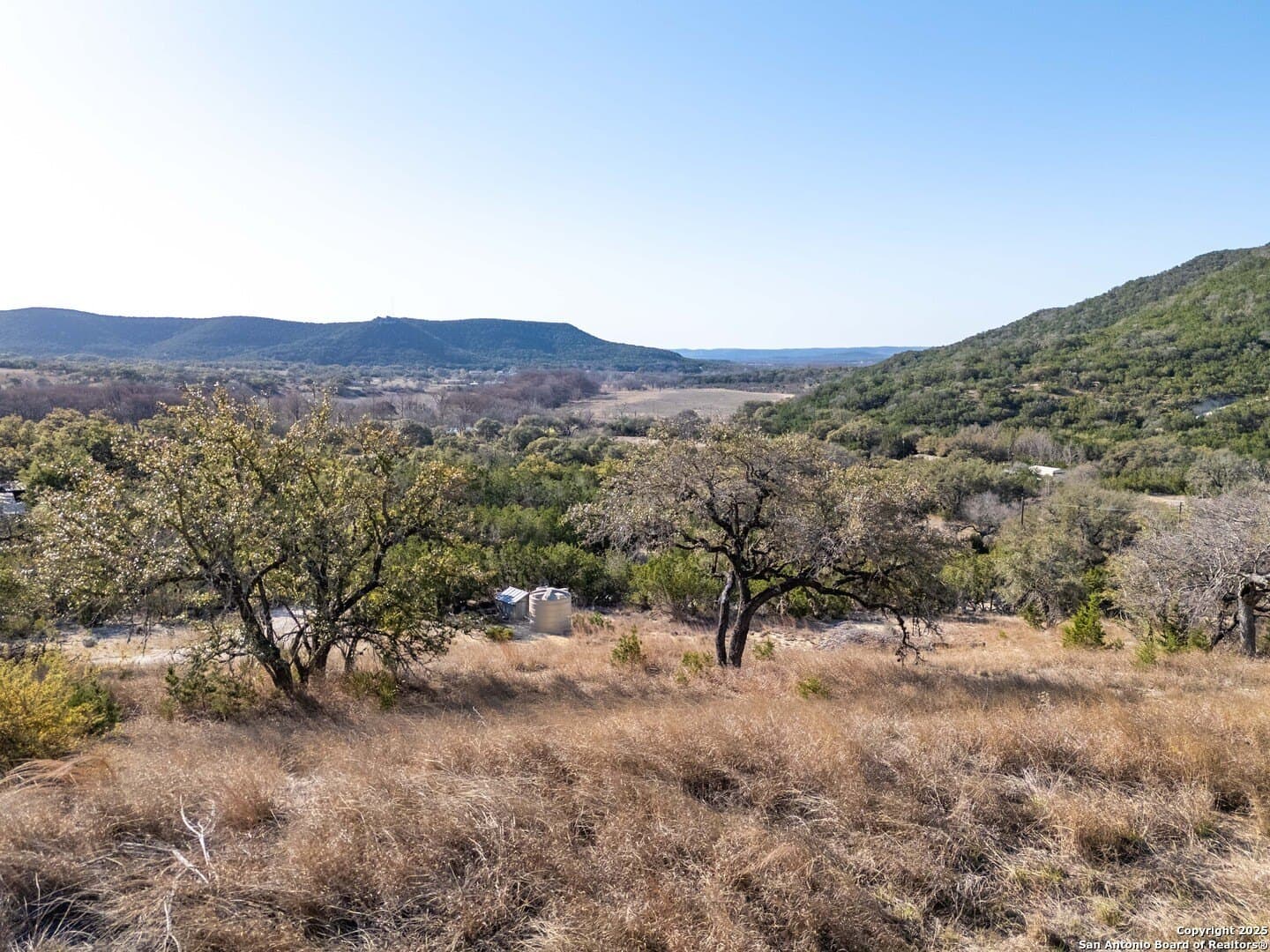10.16 acres in Bandera County gallery image 2