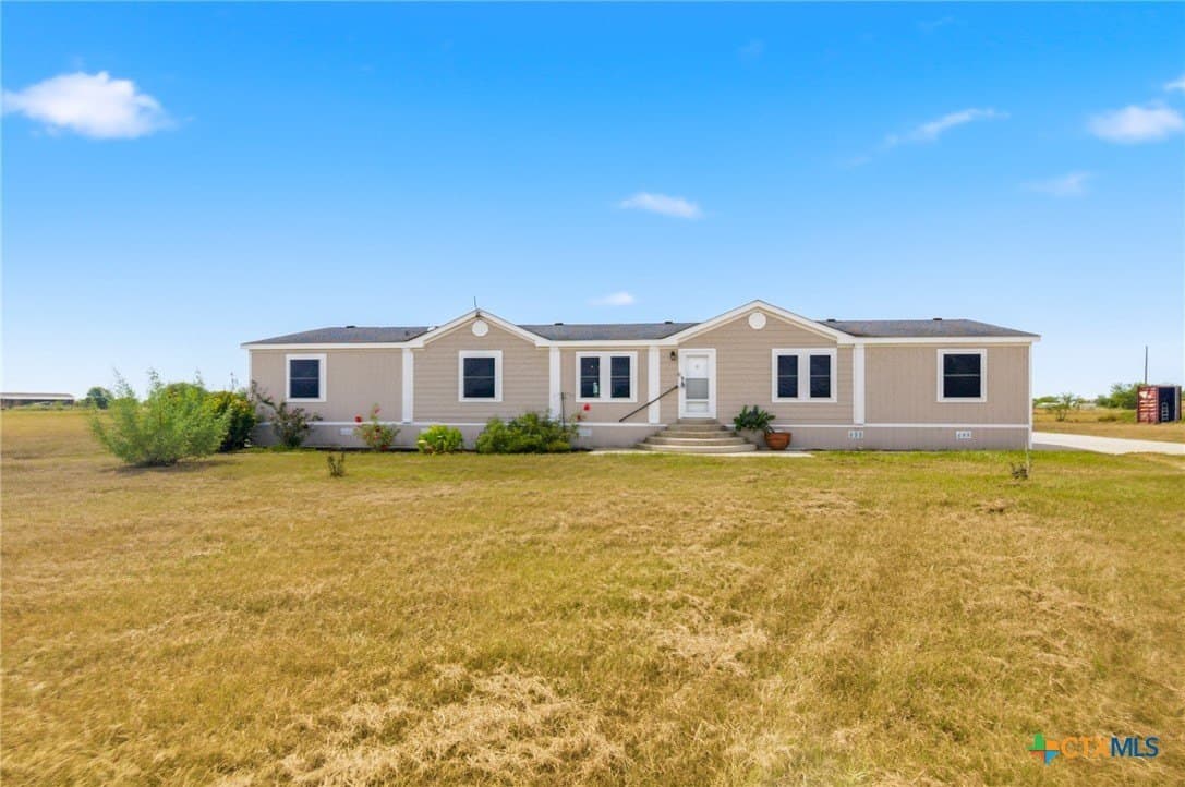 15 acres in Victoria County - photo 2