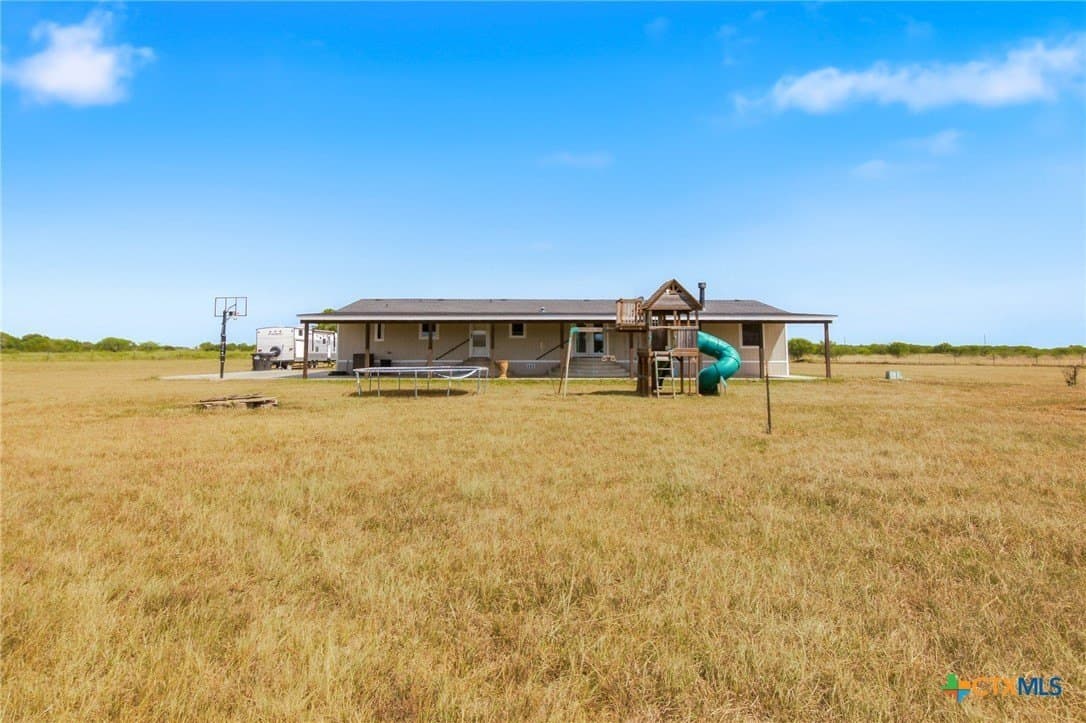 15 acres in Victoria County - photo 30