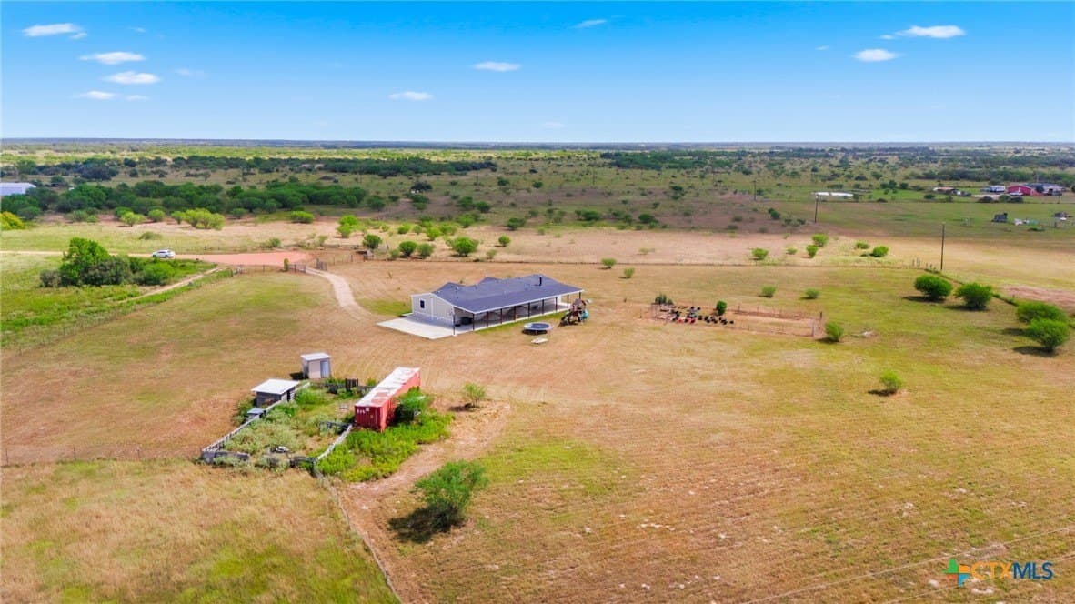 15 acres in Victoria County - photo 40