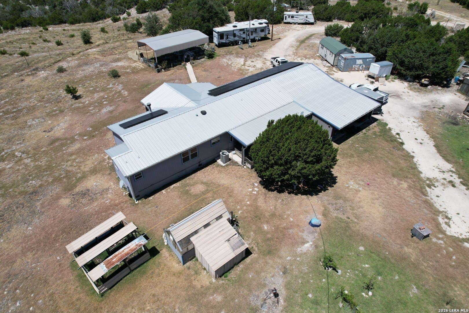 61.23 acres in Edwards County - photo 3