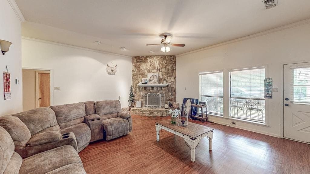 31.88 acres in ANDERSON County