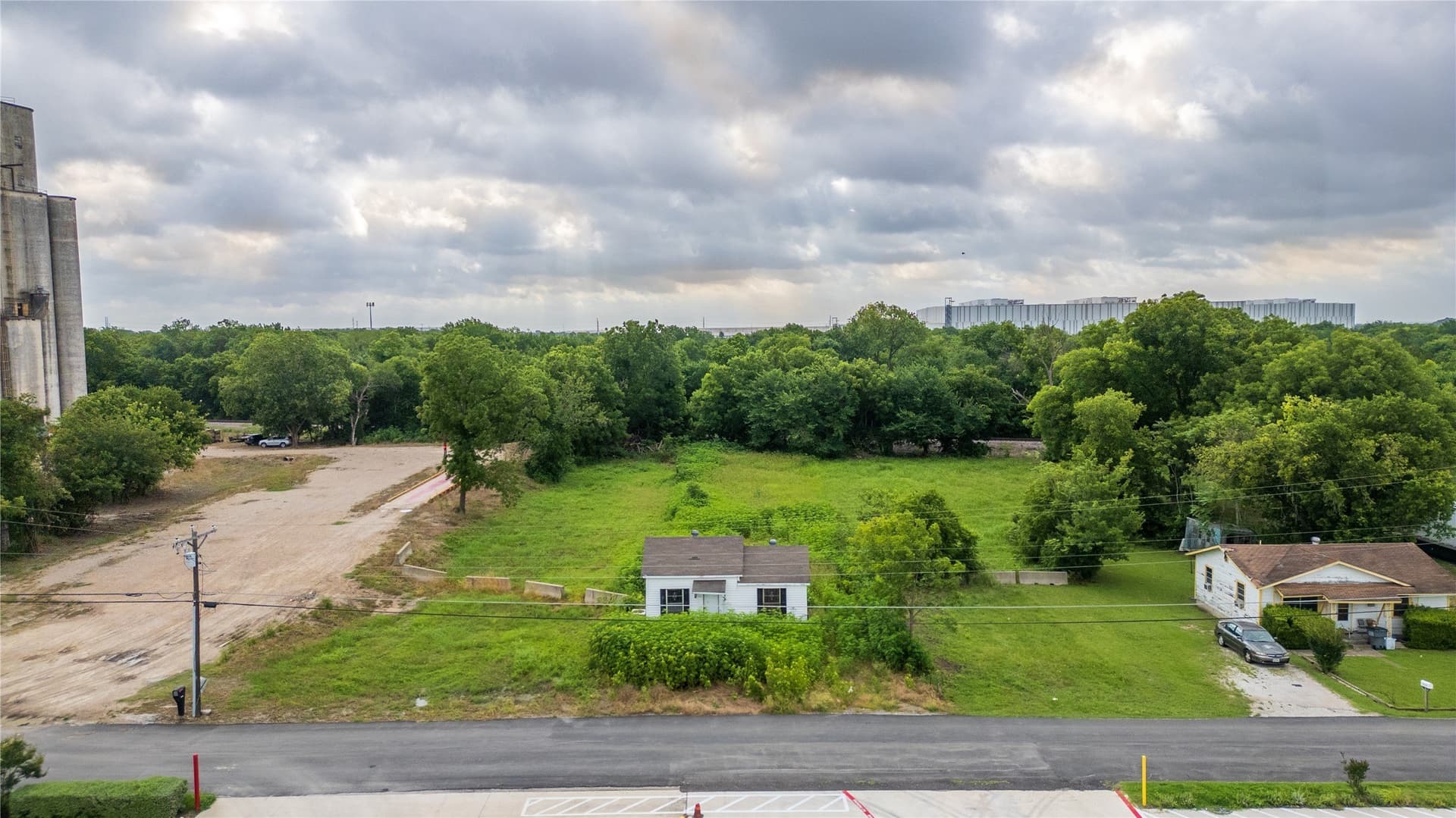 0.36 acres in Dallas County gallery image 4