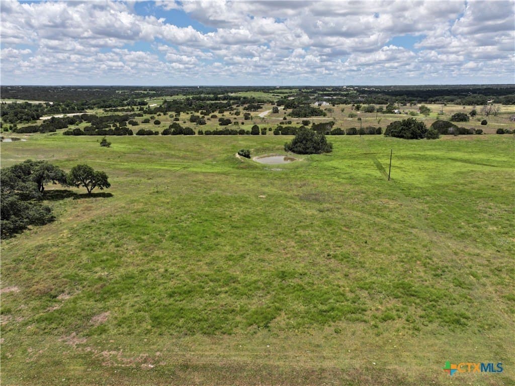 5 acres in Burnet County