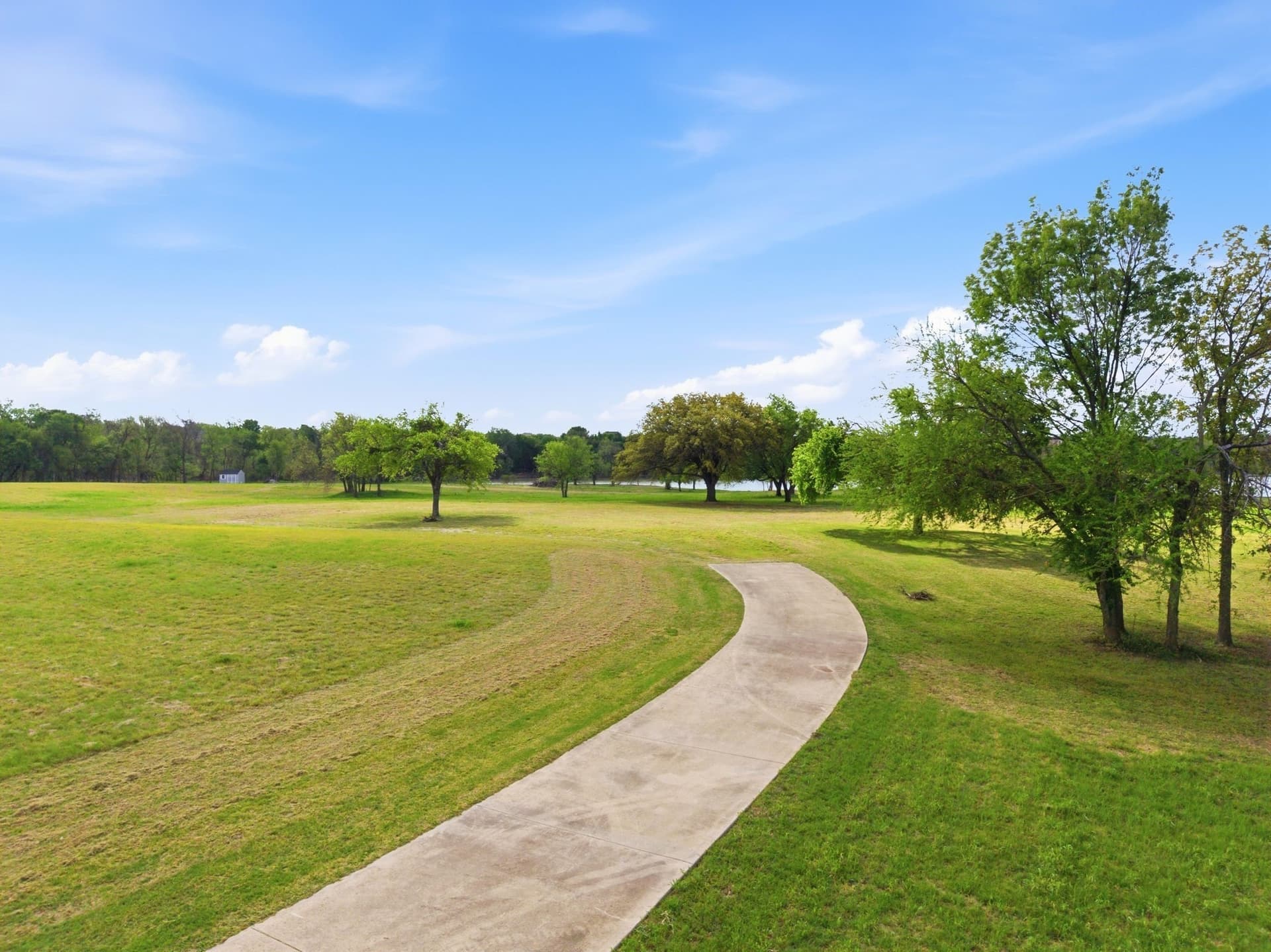 3.2 acres in Rockwall County - photo 6