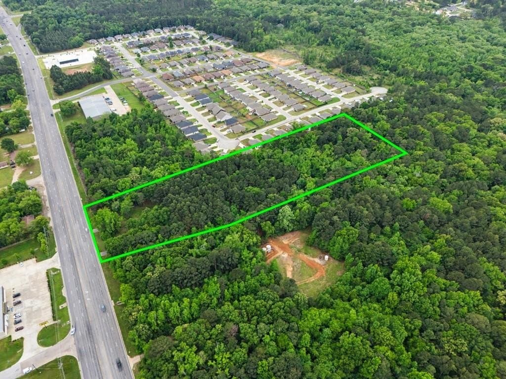 5.85 acres in Gregg County featured view