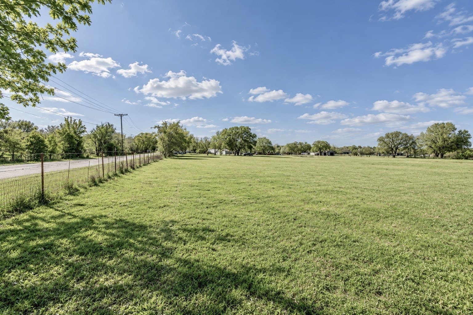 5 acres in Tarrant County - photo 4
