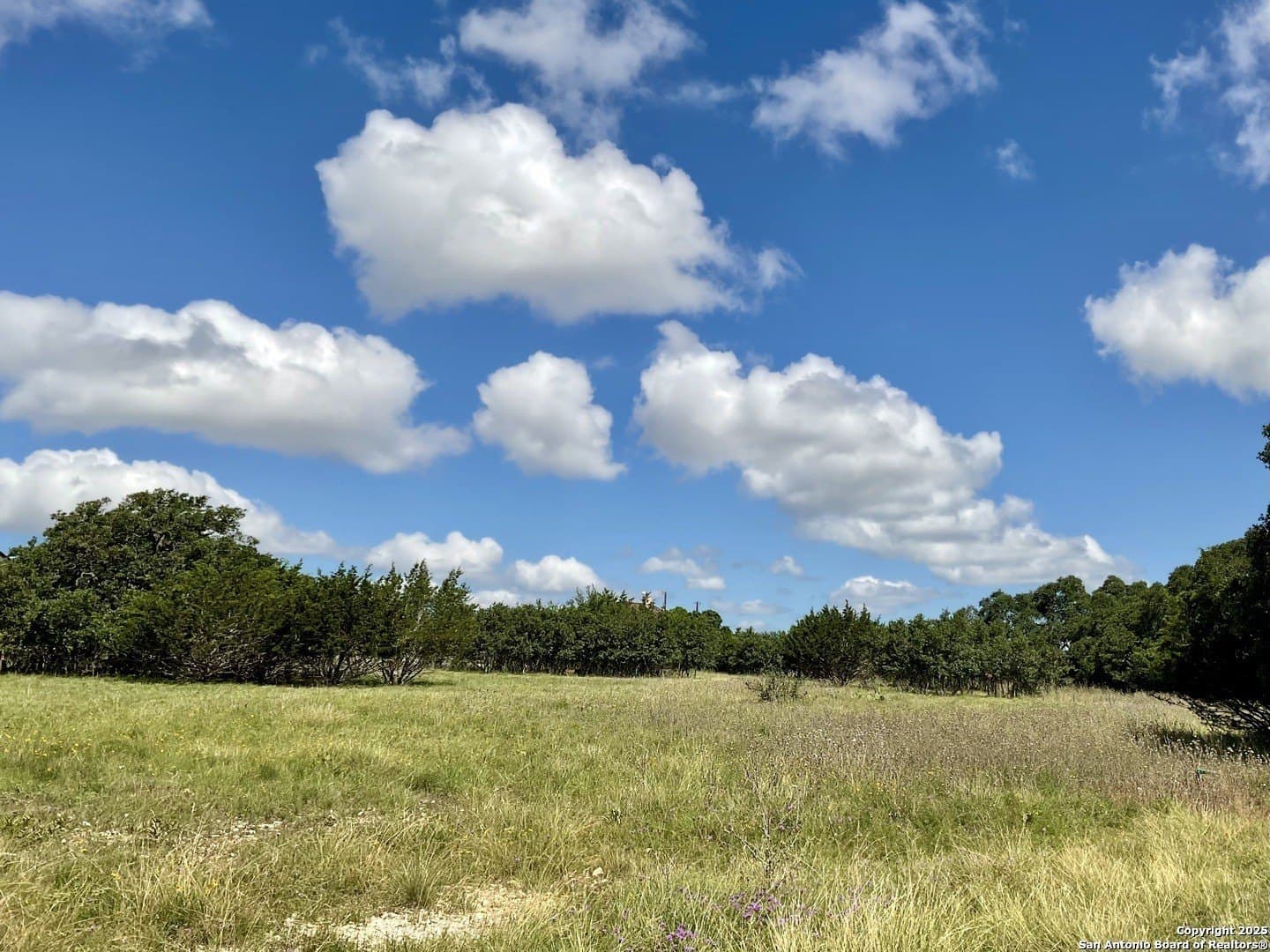 0.3 acres in Blanco County