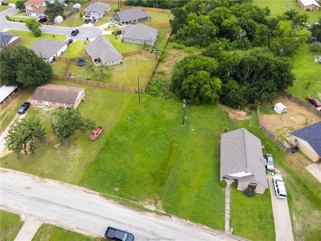 0.2 acres in Burleson County gallery image 3