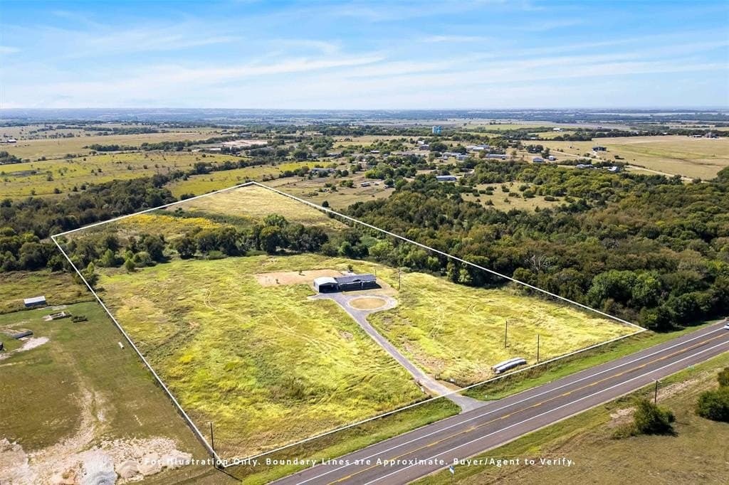 15.83 acres in McLennan County