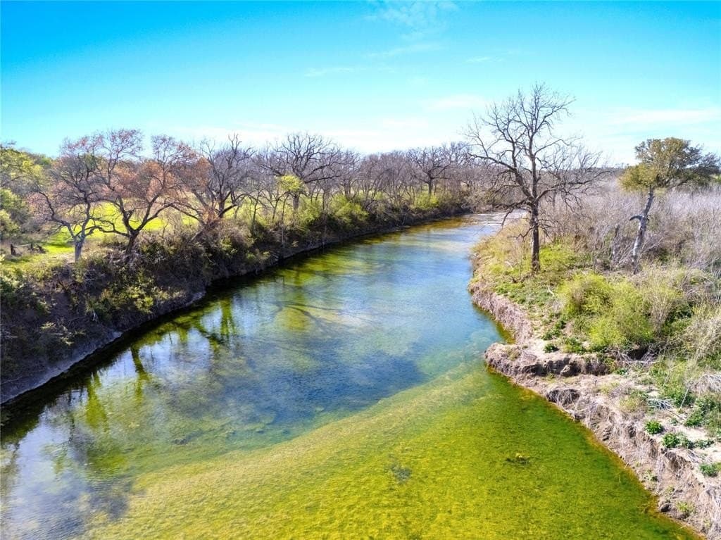 18 acres in McLennan County gallery image 3