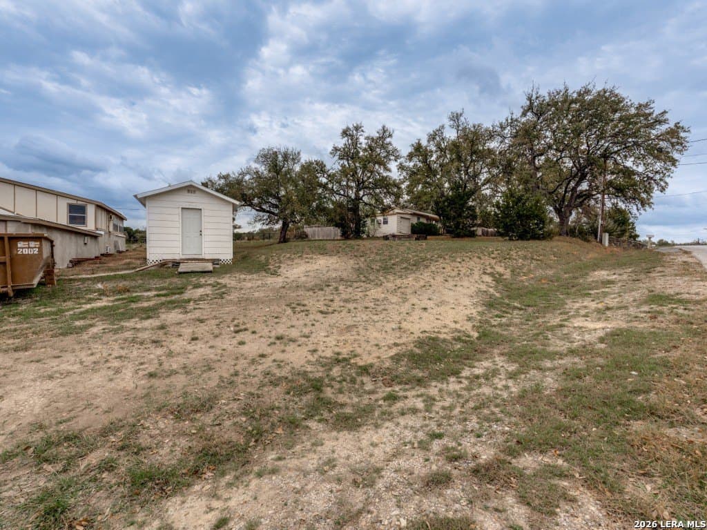 0.33 acres in Comal County - photo 7