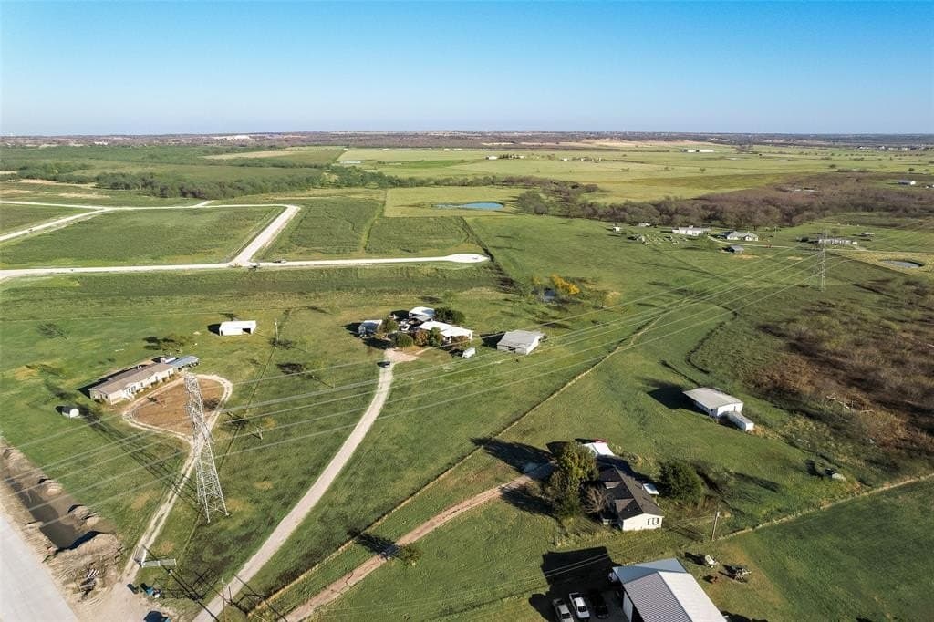 12.84 acres in Ellis County gallery image 3