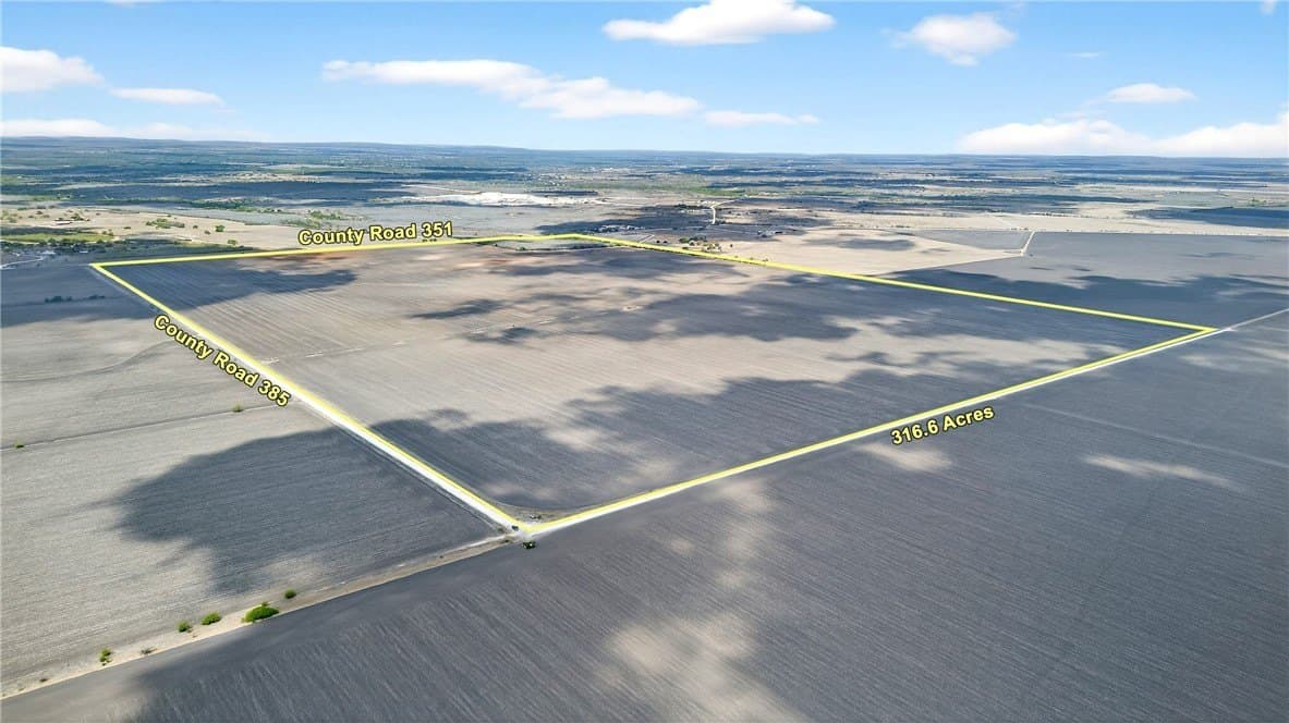 416.6 acres in Live Oak County