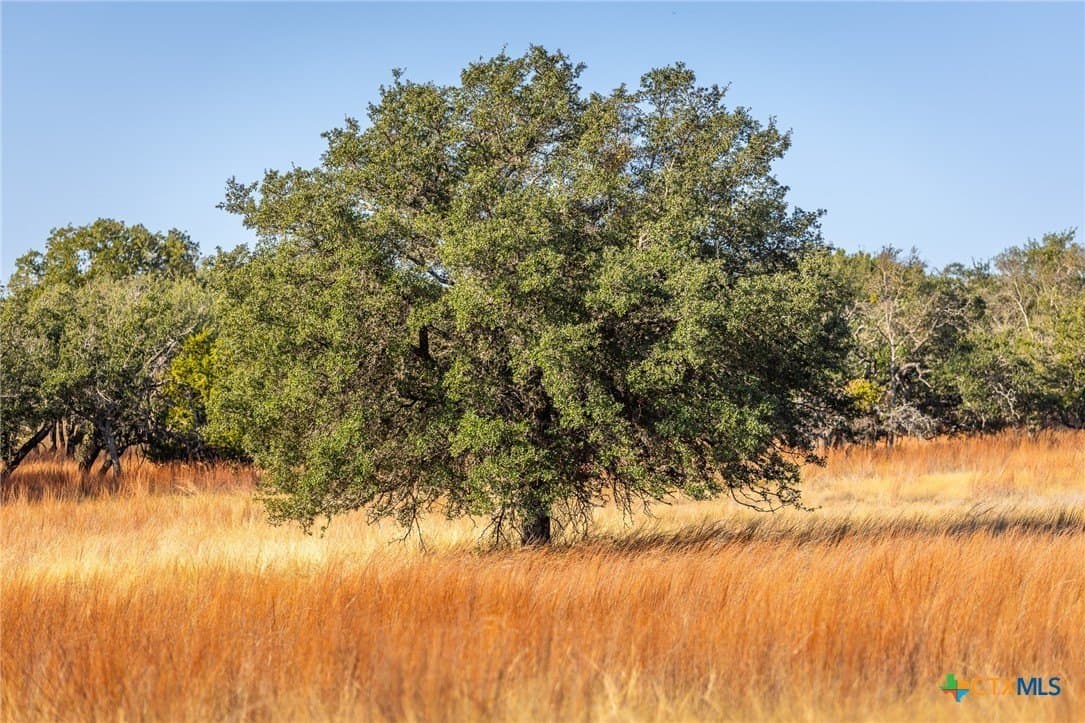 16.36 acres in Lampasas County