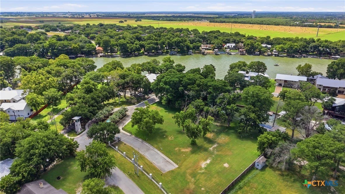 0.52 acres in Guadalupe County - photo 14