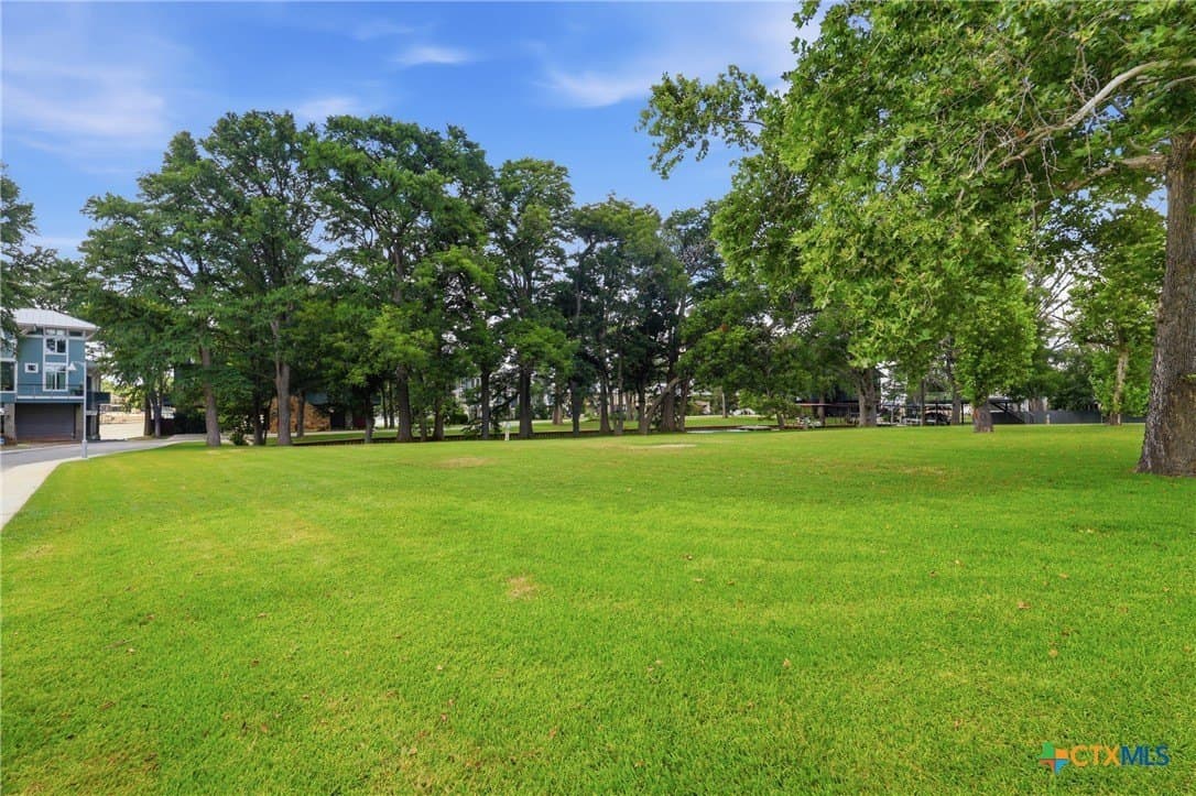 0.52 acres in Guadalupe County - photo 13