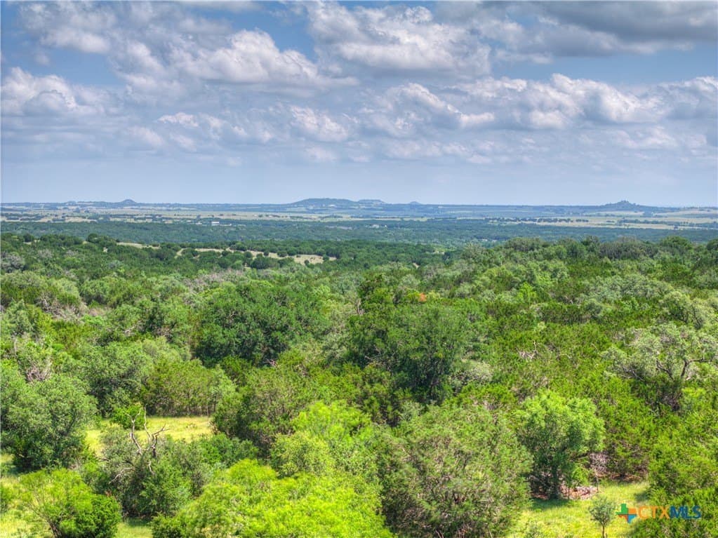 10.01 acres in Lampasas County - photo 3