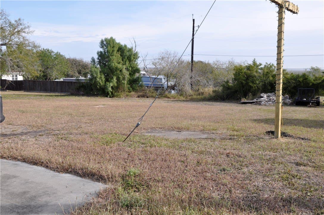 0.25 acres in Nueces County gallery image 2