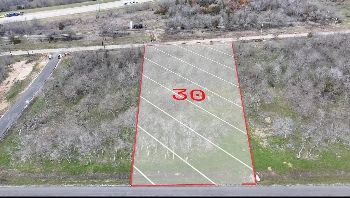 1.22 acres in Navarro County - photo 4