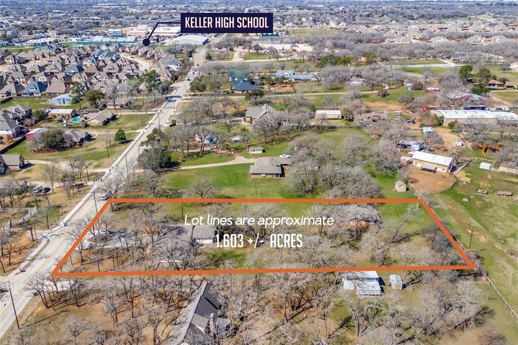 1.6 acres in Tarrant County gallery image 4