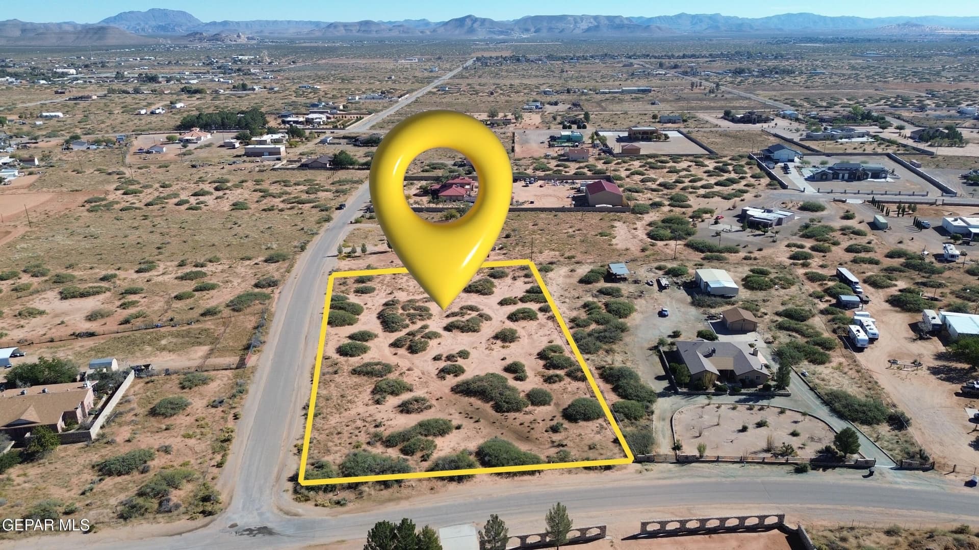 2 acres in El Paso County