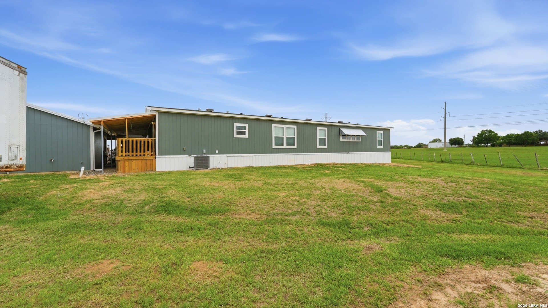 17.27 acres in Guadalupe County gallery image 2