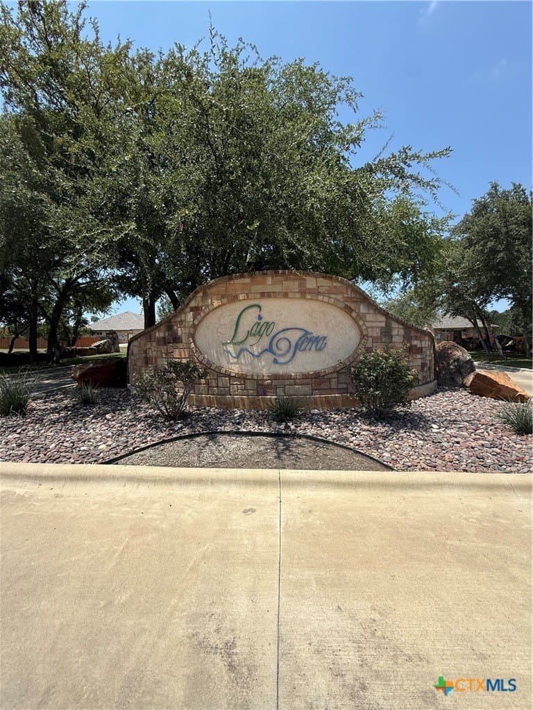 0.52 acres in Bell County - photo 8