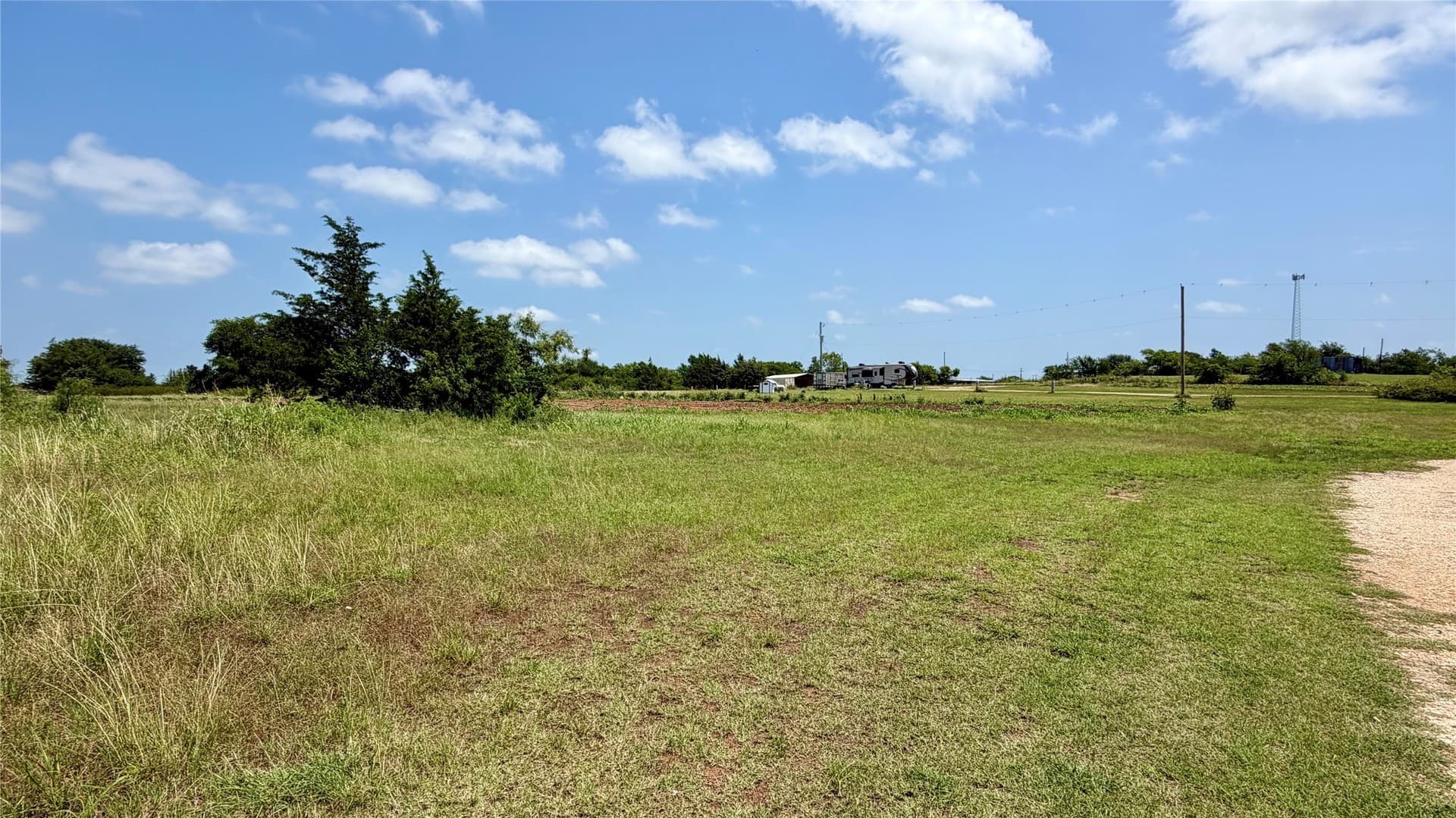 5.5 acres in Montague County - photo 9