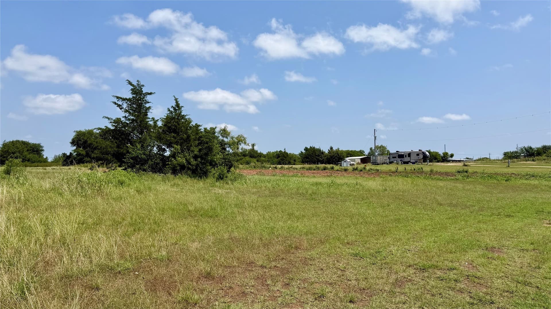 5.5 acres in Montague County - photo 10