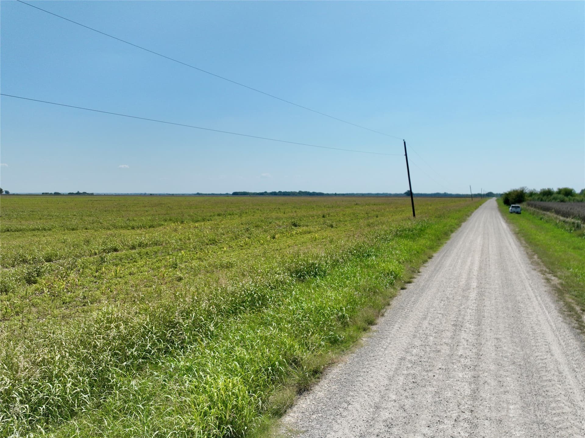 104.88 acres in Ellis County - photo 11